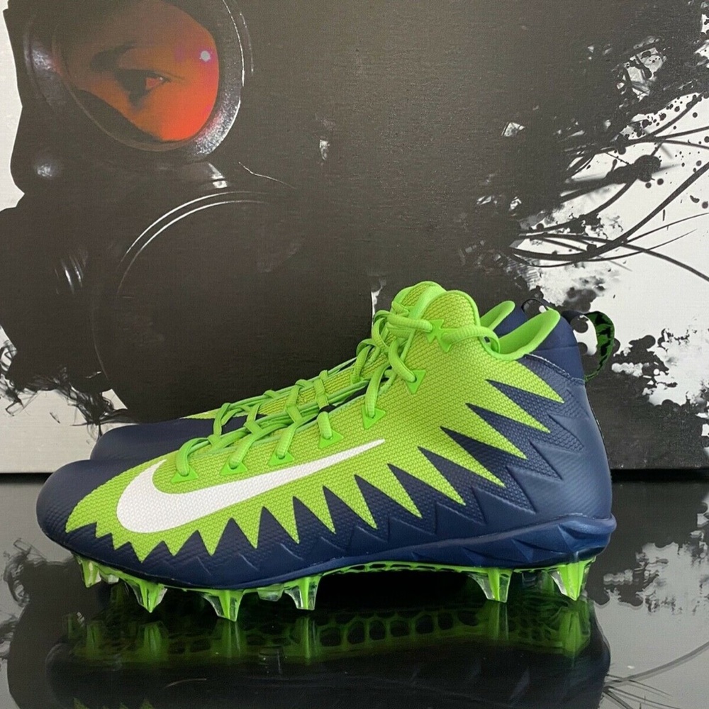 NIKE ALPHA MENANCE PRO MID TD FOOTBALL CLEATS - Picture 3 of 6